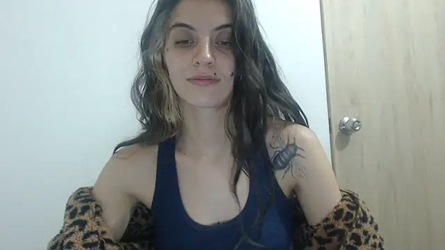 Snapshot of mariecam420 chatting on 26, 1, 2025 mariecam420 online show from 26, 1, 2025