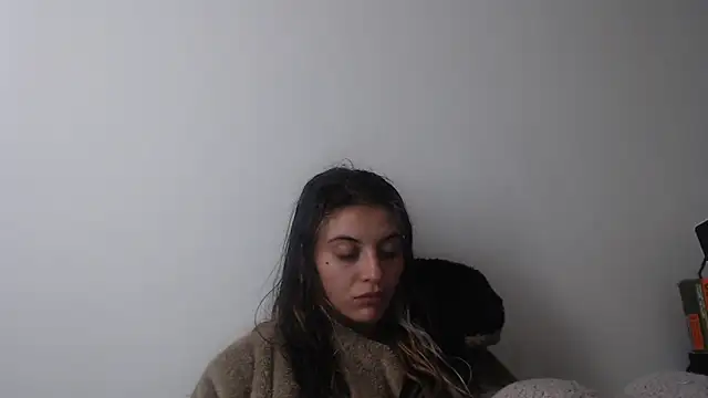 Snapshot of mariecam420 chatting on 19, 2, 2025 mariecam420 online show from 19, 2, 2025