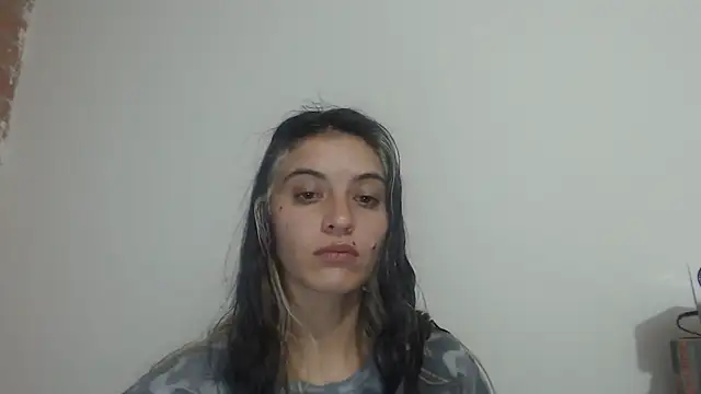Snapshot of mariecam420 chatting on 20, 2, 2025 mariecam420 online show from 20, 2, 2025
