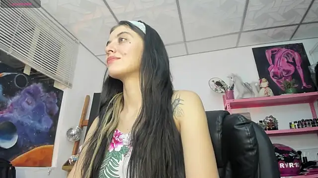 mariecam420 online show from 4, 4, 2026