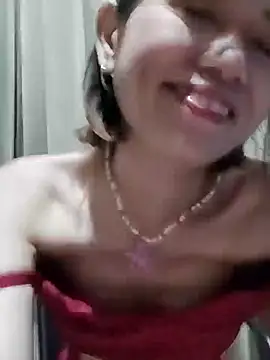 Snapshot of Little_suzy5 chatting on 24, 1, 2025 Little suzy5 online show from 24, 1, 2025