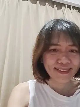 Snapshot of Little_suzy5 chatting on 25, 2, 2025 Little suzy5 online show from 25, 2, 2025