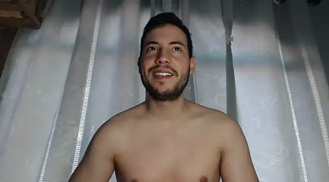 Armando 2002 online show from 21, 1, 2025