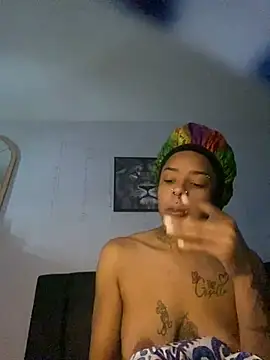 CutieFrmthehood online show from 11, 1, 2025