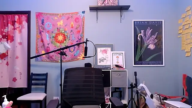 Snapshot of JenniferGwen chatting on 14, 2, 2025 JenniferGwen online show from 14, 2, 2025