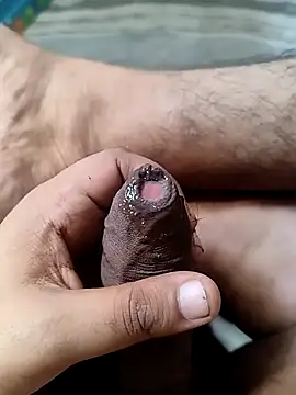 Snapshot of ansul99 chatting on 18, 10, 2025 ansul99 online show from 18, 10, 2025