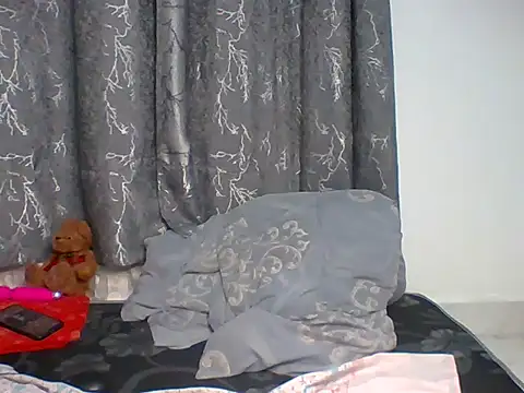 Pink pussy - online show from 28, 9, 2025