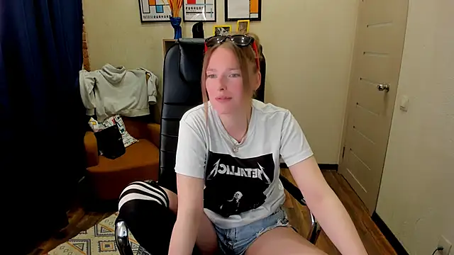  fiona Love online show from 23, 5, 2026