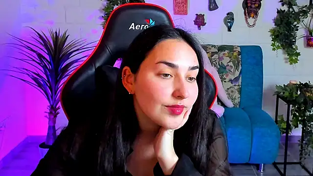 CeceliaJohnson online show from 4, 3, 2025