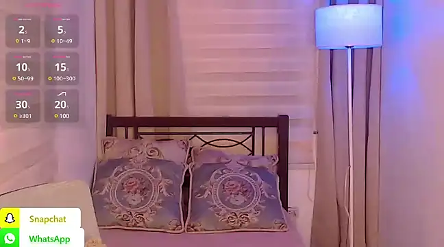 QUEEN GIAMOORE69 online show from 9, 1, 2025