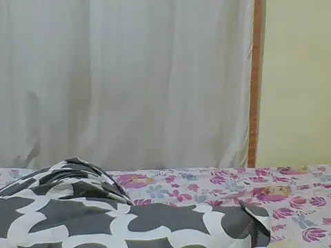 Snapshot of cute_lavenda chatting on 13, 9, 2025 cute lavenda online show from 13, 9, 2025