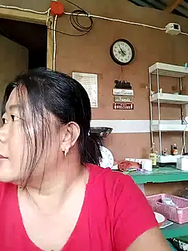 Snapshot of lickmepussy21 chatting on 3, 10, 2025 lickmepussy21 online show from 3, 10, 2025