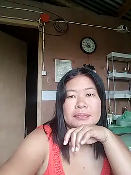 Snapshot of lickmepussy21 chatting on 19, 10, 2025 lickmepussy21 online show from 19, 10, 2025