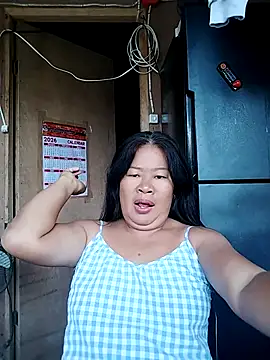 Snapshot of lickmepussy21 chatting on 13, 2, 2026 lickmepussy21 online show from 13, 2, 2026