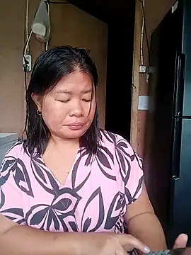 Snapshot of lickmepussy21 chatting on 21, 2, 2026 lickmepussy21 online show from 21, 2, 2026