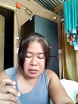 lickmepussy21 online show from 13, 4, 2026