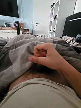 BigJuicy18cm online show from 27, 4, 2026