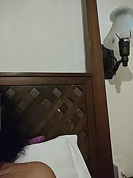 Susannemilf online show from 9, 2, 2026