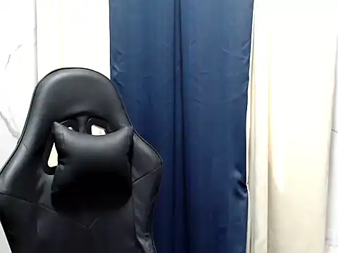 Snapshot of _Bellatrixy_ chatting on 11, 4, 2026 Bellatrixy online show from 11, 4, 2026