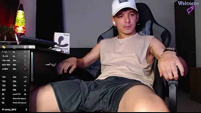 Snapshot of Angel-Twink chatting on 15, 1, 2026 Angel-Twink online show from 15, 1, 2026