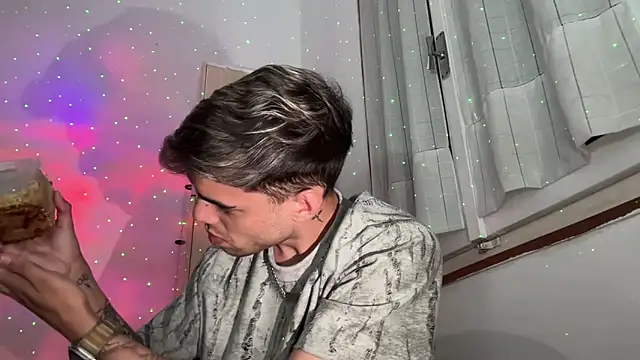 hell boyys online show from 22, 4, 2026