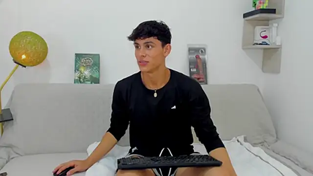 logan thomas online show from 9, 11, 2025