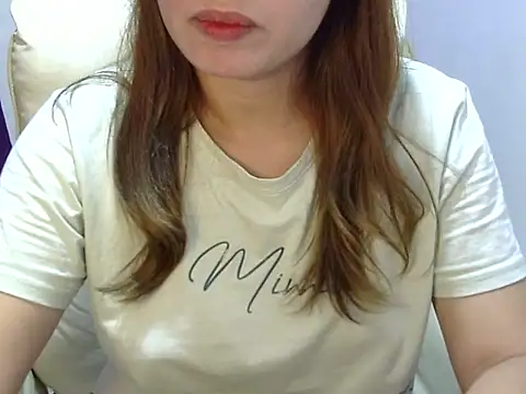    zurIII09  online show from 4, 12, 2025