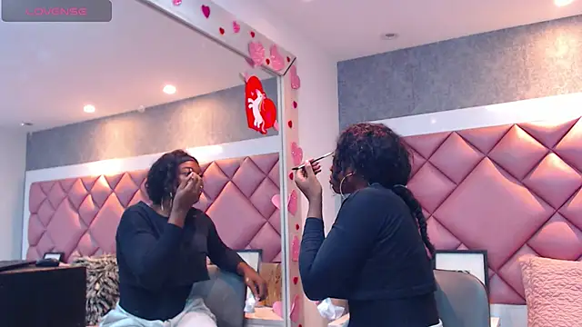 DanielaDuff online show from 5, 11, 2025