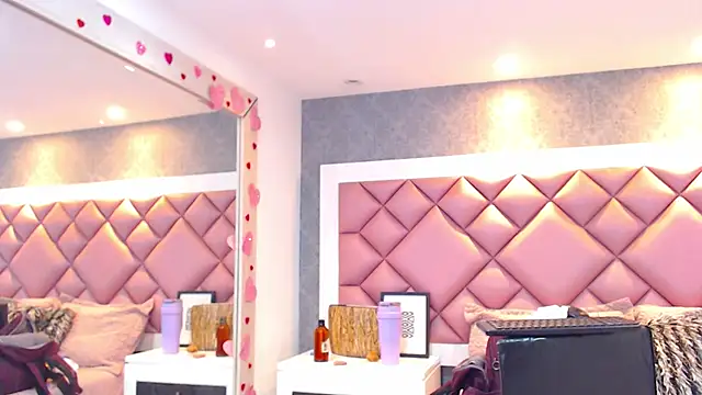 Snapshot of DanielaDuff chatting on 31, 1, 2026 DanielaDuff online show from 31, 1, 2026