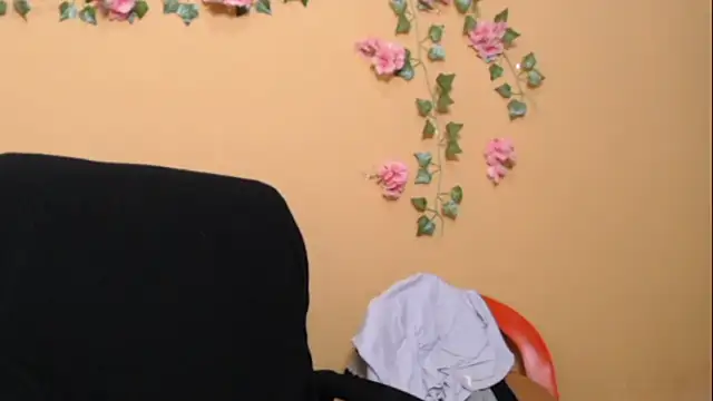 Hellensextits online show from 11, 1, 2025