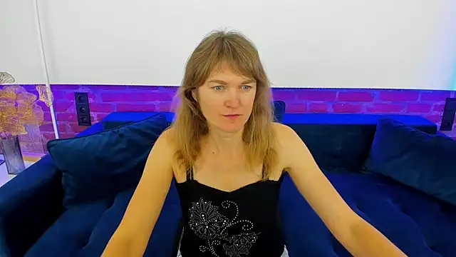 Snapshot of Anabell_xxx chatting on 29, 11, 2025 Anabell xxx online show from 29, 11, 2025