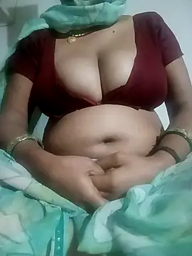 Snapshot of Lattika-Bhabhi chatting on 6, 10, 2025 Lattika-Bhabhi online show from 6, 10, 2025