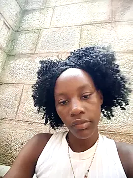 Snapshot of Petite_li chatting on 27, 11, 2025 Petite li online show from 27, 11, 2025