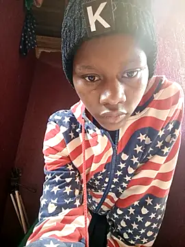 Snapshot of Petite_li chatting on 22, 2, 2026 Petite li online show from 22, 2, 2026