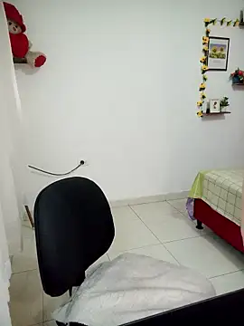 lorenitabella online show from 13, 3, 2026