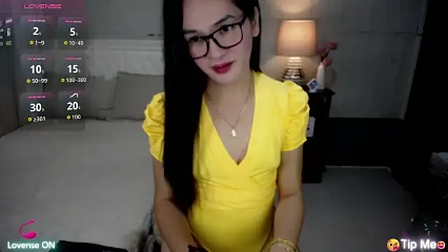 Snapshot of xAsianSweetHeart chatting on 5, 6, 2026 xAsianSweetHeart online show from 5, 6, 2026