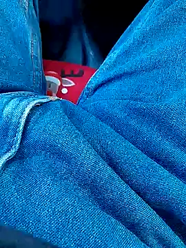 Snapshot of feet_toes chatting on 27, 1, 2025 feet toes online show from 27, 1, 2025