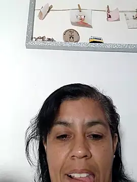 Snapshot of Molly_newman6 chatting on 12, 6, 2026 Molly newman6 online show from 12, 6, 2026