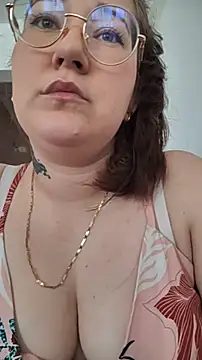 Snapshot of HunnyyLove chatting on 27, 11, 2025 HunnyyLove online show from 27, 11, 2025