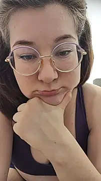 Snapshot of HunnyyLove chatting on 1, 12, 2025 HunnyyLove online show from 1, 12, 2025