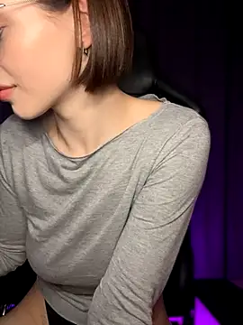 Snapshot of Camilla_Railian chatting on 3, 12, 2024 Camilla Railian online show from 3, 12, 2024