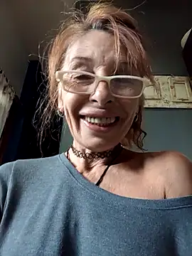Snapshot of FrozenWaffle chatting on 26, 4, 2026 FrozenWaffle online show from 26, 4, 2026