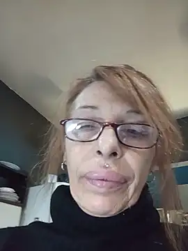 Snapshot of FrozenWaffle chatting on 3, 6, 2026 FrozenWaffle online show from 3, 6, 2026
