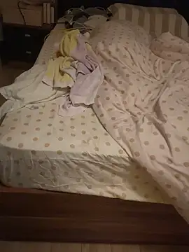 Snapshot of SkyMagKing chatting on 8, 11, 2025 SkyMagKing online show from 8, 11, 2025