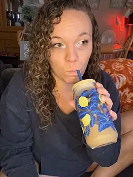 AuroraSummers online show from 14, 10, 2025