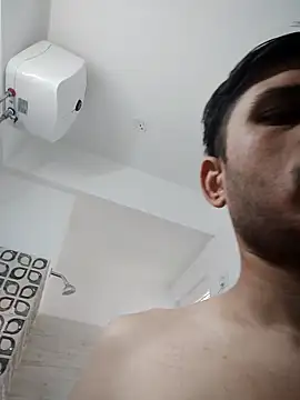 alex78265 online show from 15, 10, 2025