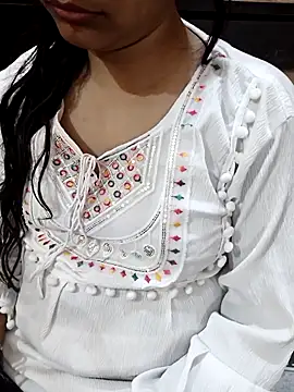 Snapshot of Diya_143 chatting on 16, 2, 2025 Diya 143 online show from 16, 2, 2025