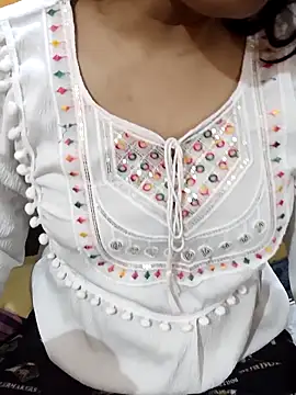 Snapshot of Diya_143 chatting on 16, 2, 2025 Diya 143 online show from 16, 2, 2025