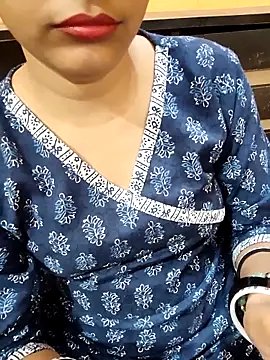 Snapshot of Diya_143 chatting on 20, 2, 2025 Diya 143 online show from 20, 2, 2025