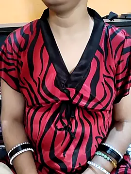 Snapshot of Diya_143 chatting on 23, 2, 2025 Diya 143 online show from 23, 2, 2025